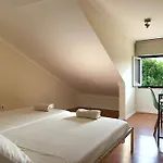 Апартаменты Cozy 3 Bedroom In Belem 3 To 5 Guests Лиссабон