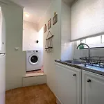 Cozy 3 Bedroom In Belem Upto 5 Guests Appartement *